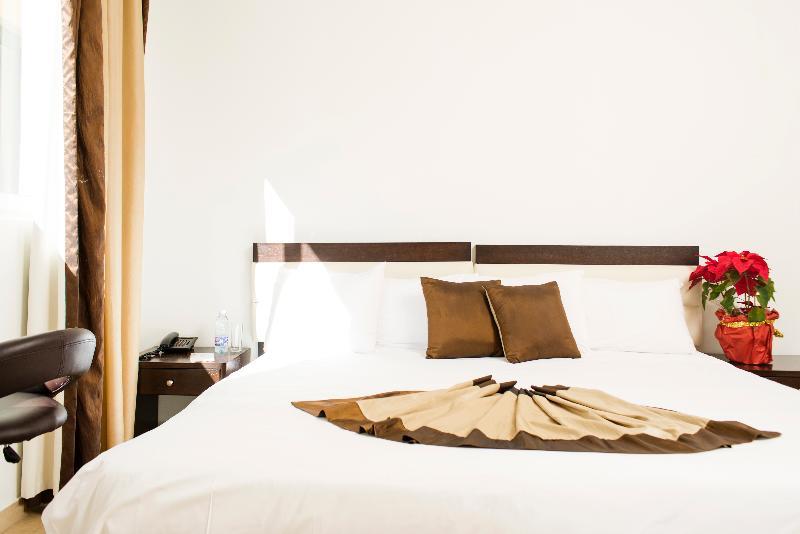 Bliss 3000 Furnished Studios Бейрут Екстериор снимка
